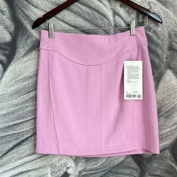 lululemon athletica Pink Skirt - Picture 1 of 7